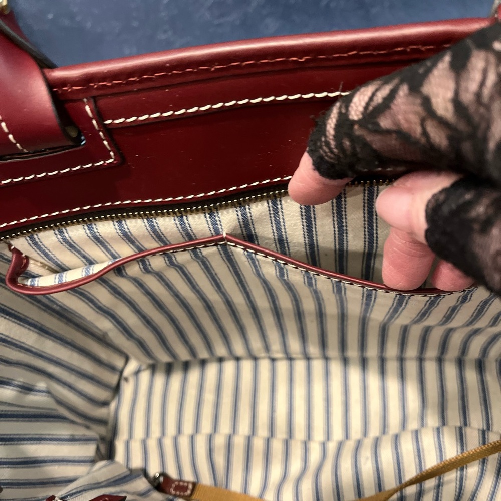 NWT Dooney & Bourke Burgundy Leather Satchel - Picture 10 of 17